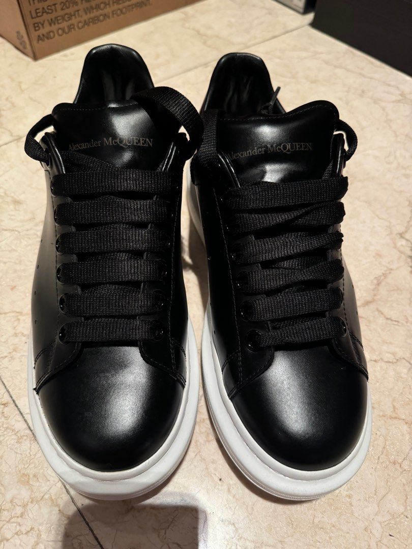 Alexander McQueen Sneakers Authentic Men s Fashion Footwear Sneakers on Carousell