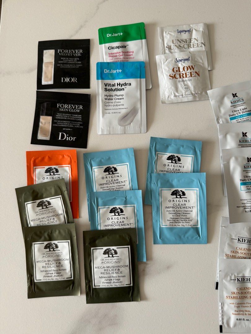 assorted skincare samples (Category: Face Care) located in Singapore. Submitted by Juz_new (Listing ID 1316631917, Image 2). Description: selling skincare samples at $0.20 each sample samples were given this year, brand new feel free to message me for more .