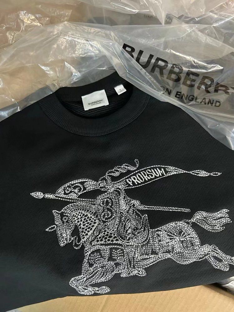 Burberry war horse sweater shop