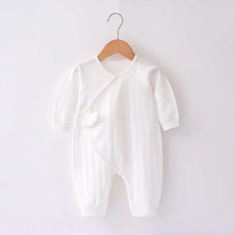 Baby jumpsuit (sold per piece) (Category: Babies & Kids Fashion) located in Antipolo. Submitted by maetiamson (Listing ID 1316624759, Image 3). Description: Baby jumpsuits Laundry-washed but unused Sold per piece Yellow and white (with rainbow) - 0-1 month Green and white - 1-3 months RFS: my baby was born in summer.
