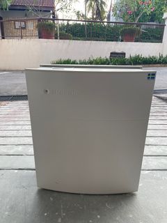 (Category: ) located in . Submitted by fab.sg (Listing ID 1316731080, Image 1). Description: .