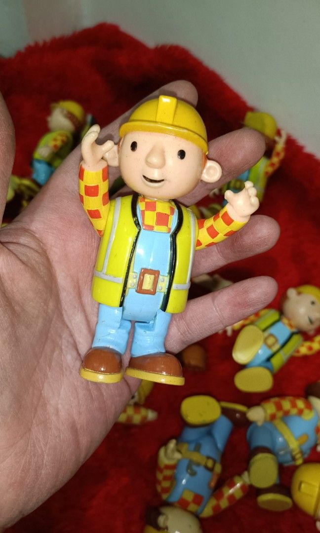 Bob the builder figures (Category: Figurines & Statues) located in Iligan City. Submitted by shehabdor98515 (Listing ID 1316697537, Image 2). Description: sold per piece.