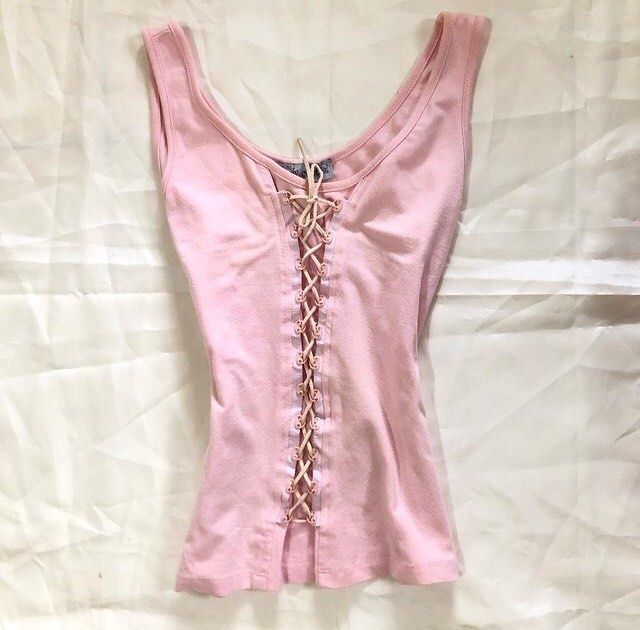 “body central” pink tank top (Category: Sleeveless) located in Limay. Submitted by 2000sbae (Listing ID 1316699619, Image 2). Description: Size: S-M • Minimal stains (check photos).