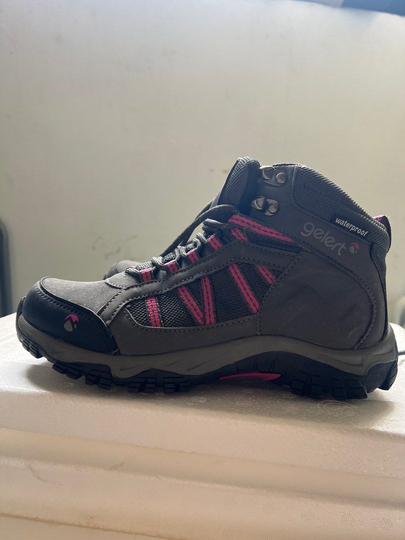 Gelert horizon mid waterproof walking boots juniors top