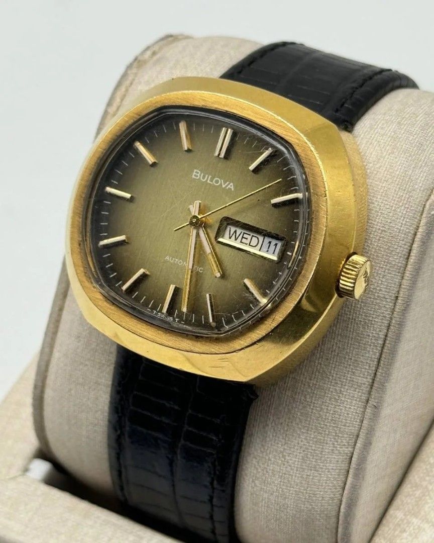 Bulova Day-Date Gradient Brown Gold Plated Leather Strap (Category: Luxury Watches) located in Manila. Submitted by _classicwatchcollection (Listing ID 1316713473, Image 3). Description: FS: Bulova Day-Date Gradient Brown Gold Plated Leather Strap Php 20,000 Condition: 8/10 Movement: Automatic Case size: 40mm Unit only. Pm or Contact 09063027061 for inquiries..