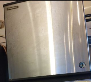 (Category: ) located in . Submitted by livebird.f8d2b6 (Listing ID 1316638699, Image 1). Description: .