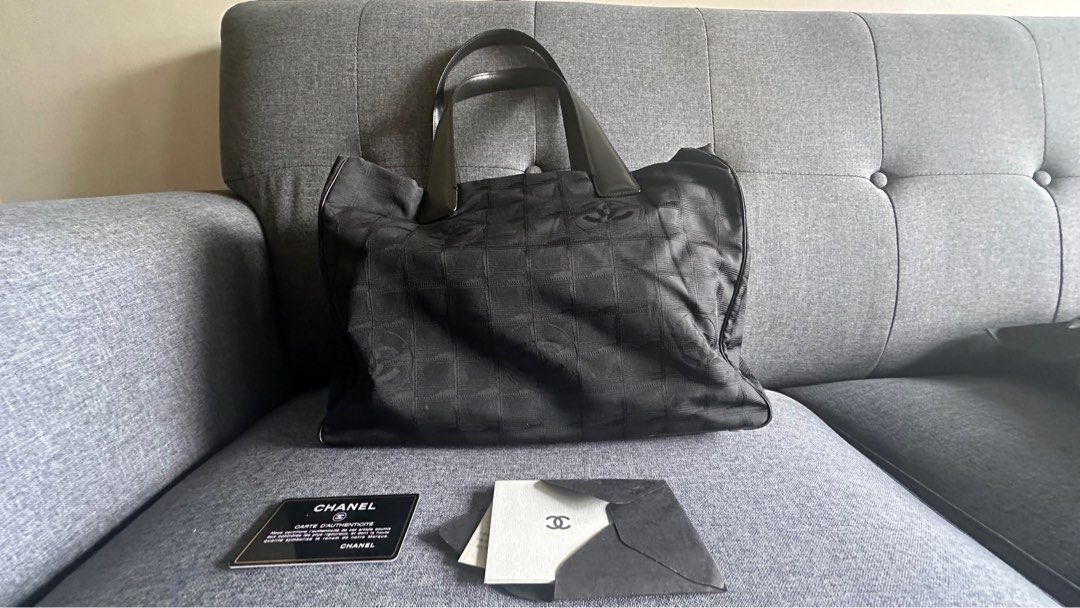 Classic Chanel Nylon Tote (Category: Luxury Bags & Wallets) located in Quezon City. Submitted by chicharu12 (Listing ID 1316673699, Image 1). Description: With provided dust bag and cards.