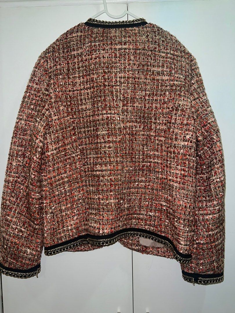 CLN Tweed Blazer (Category: Coats, Jackets and Outerwear) located in Quezon City. Submitted by _dolfin (Listing ID 1316678334, Image 2). Description: .