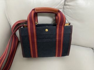 （分類：）位於 。 由 eggkotse 提交（商品編號 1316793818，圖片 1）。簡介： 。