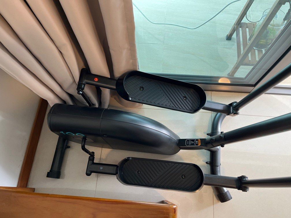 Decathlon Cross trainer EL100 Sports Equipment Exercise Fitness Cardio Fitness Machines on Carousell