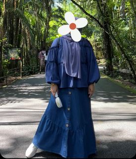 (Category: ) located in . Submitted by nsyhrhzade_ (Listing ID 1316671356, Image 1). Description: .