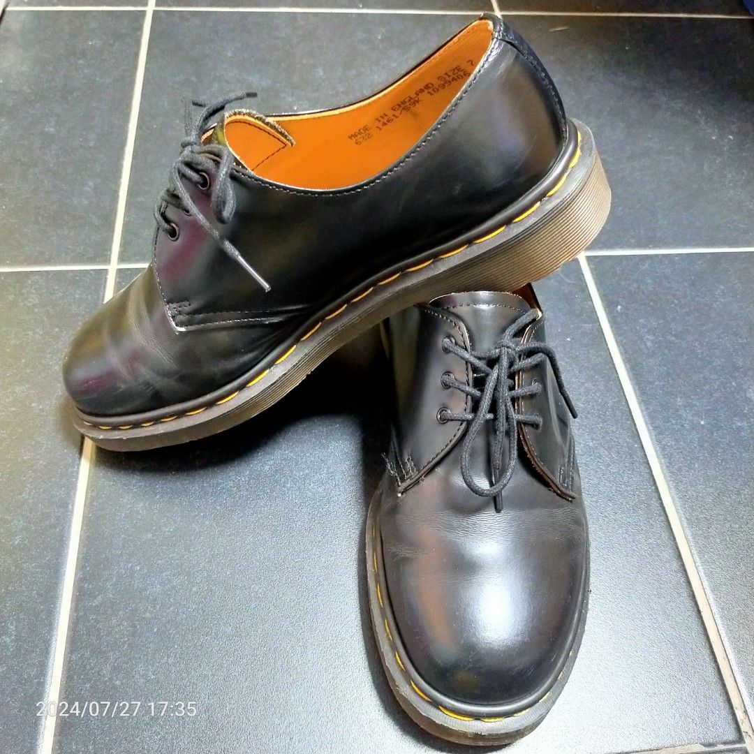Used doc martens 146 on sale