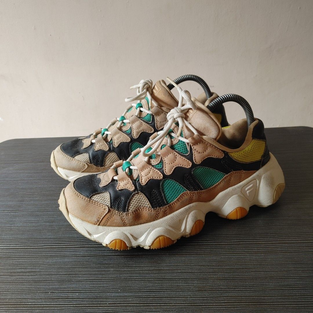 Fila Jagger Low Chunky 40, Fesyen Wanita, Sepatu di Carousell