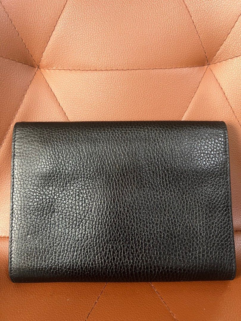 Gucci dionysus leather wallet on a chain store