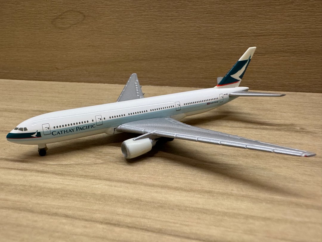 Herpa CX Cathay Pacific 國泰B777-200 (1:500), 興趣及遊戲, 玩具