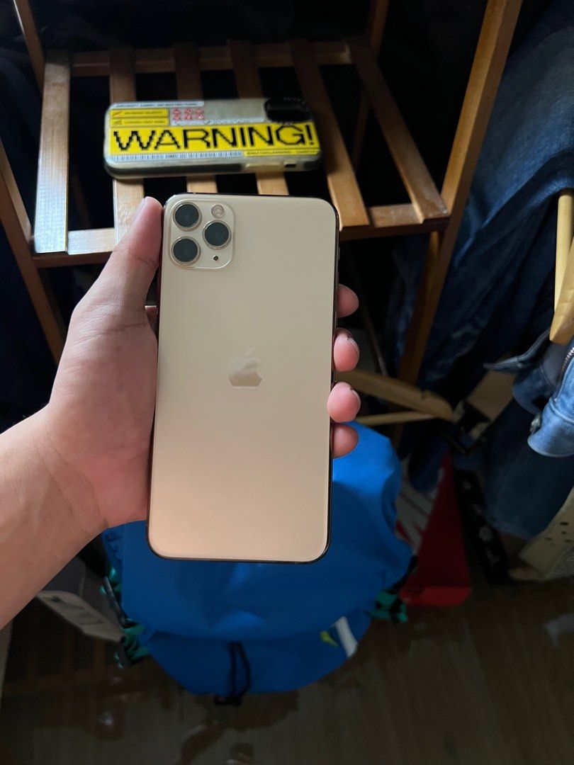 Iphone 11 pro max 256gb fu (Category: iPhone 11 Series) located in Quezon City. Submitted by tyler8. (Listing ID 1316690798, Image 2). Description: Iphone 11 pro max 256gb Factory unlocked 18,500 Open for swap (ios) Ipad of iphone No issue in performance Physical phone itself 9/10 88% battery health no history of repair For meetup: Marikina nearby, uptc, cubao gateway cubao..