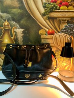 (Category: ) located in . Submitted by phbudgetluxuryfinds (Listing ID 1316668084, Image 1). Description: .
