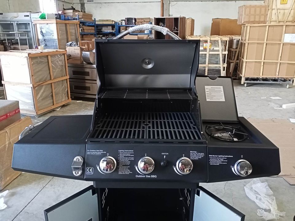 MULTI FUNCTIONAL BBQ GRILL (Category: Construction Tools & Equipment) located in Lucena. Submitted by cadshalinealmanza (Listing ID 1316668145, Image 2). Description: EP-80 Multifunctional Barbeque Grill PHP28,900 Details Condition New *Multifunctional Barbeque Ep-80 Courtyard BBQ Smokeless Barbecue Car Gas Barbecue Multifunctional Barbecue Grill Movable Grill Master. *Stainless Steel *Grill size: 640 x 440 mm *Insulation size: 620 x 190 mm *Cast