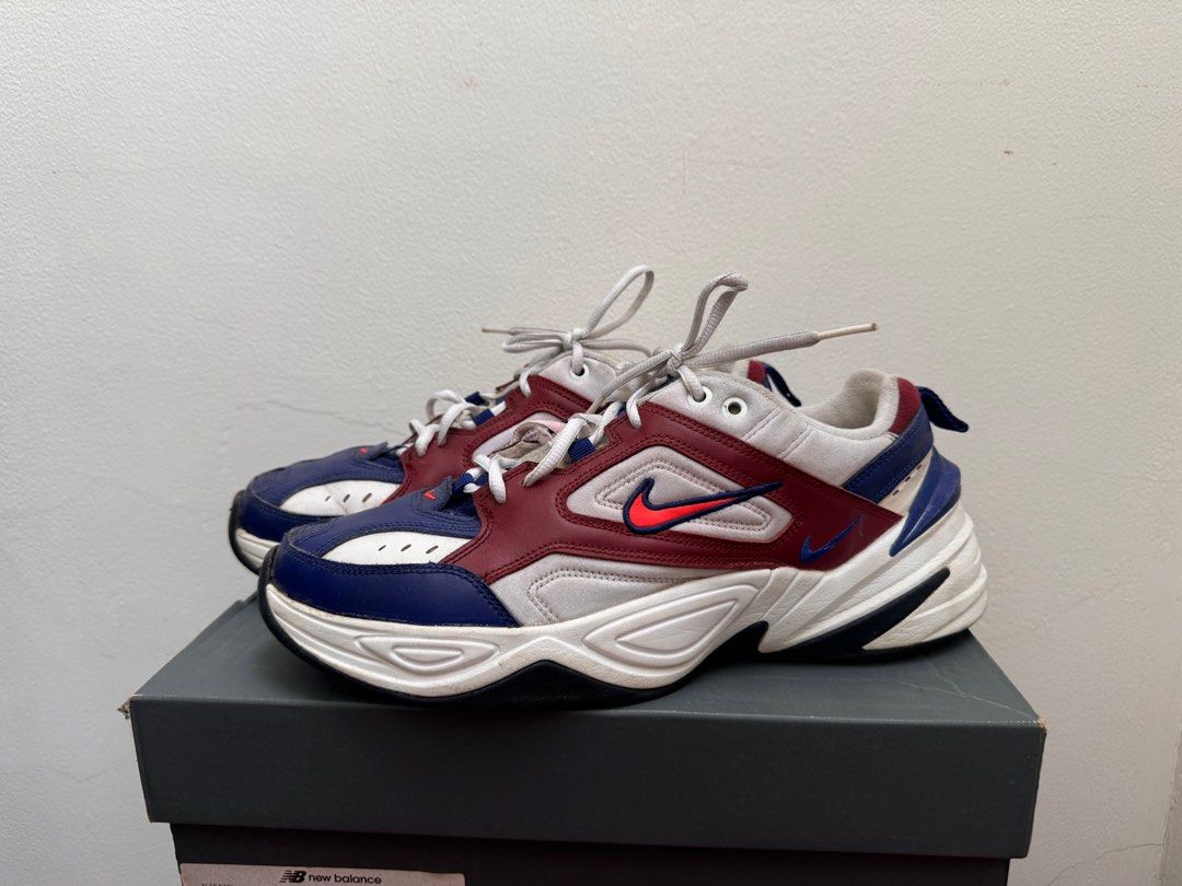 Nike burgundy m2k tekno top