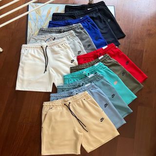 （分類：）位於 。 由 thrifterfinds 提交（商品編號 1316800928，圖片 1）。簡介： 。
