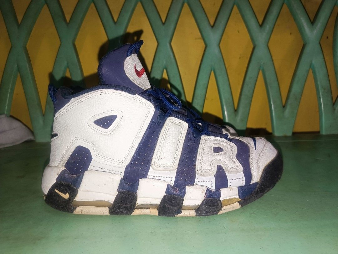 Nike uptempo kobe deals