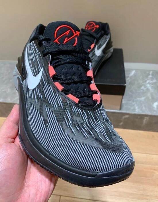 シューズ(男性用) Nike Zoom GT Cut 2 Black Bright Crimson NIKE ZOOM GT CUT 2 BLACK BRIGHT CRIMSON – Lebrouges