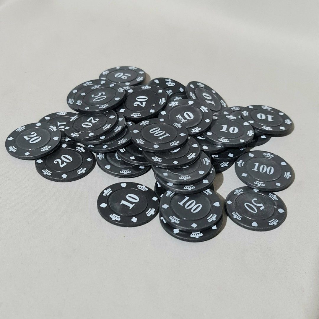 Poker Chips (Category: Board Games & Puzzles) located in Baguio. Submitted by mapa_laku (Listing ID 1316636700, Image 1). Description: .