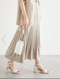 （分類：）位於 。 由 emmiemmie 提交（商品編號 1316716274，圖片 1）。簡介： 。
