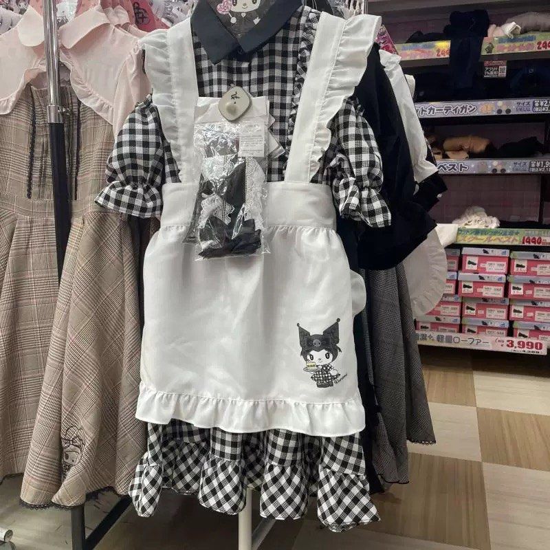 全新Sanrio characters x Kuromi 量產型地雷系可愛甜美少女風