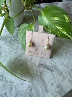 Fine Jewellery / Gold Jewelleries - Sapphire/ Ruby/ Spinel/ Jadeite/ South Sea Pearl Collection item 2