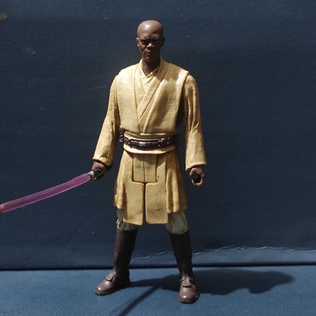 Star Wars Hasbro figures collectibles (Category: Figurines & Statues) located in Manila. Submitted by yukaze (Listing ID 1316771492, Image 3). Description: Includes: Kylo Ren - 400 Darth Maul - Sold Darth Vader - 450 Luke Skywalker "Return of the Jedi"- 300 Obi-Wan Kenobi - 300 Yoda - Sold Mace Windu, aka "Samuel Jackson" - 300 Rey Skywalker - 280 also includes 4 foot stands and sabers issue: damaged Darth Maul's saber Excluding that, all is in g