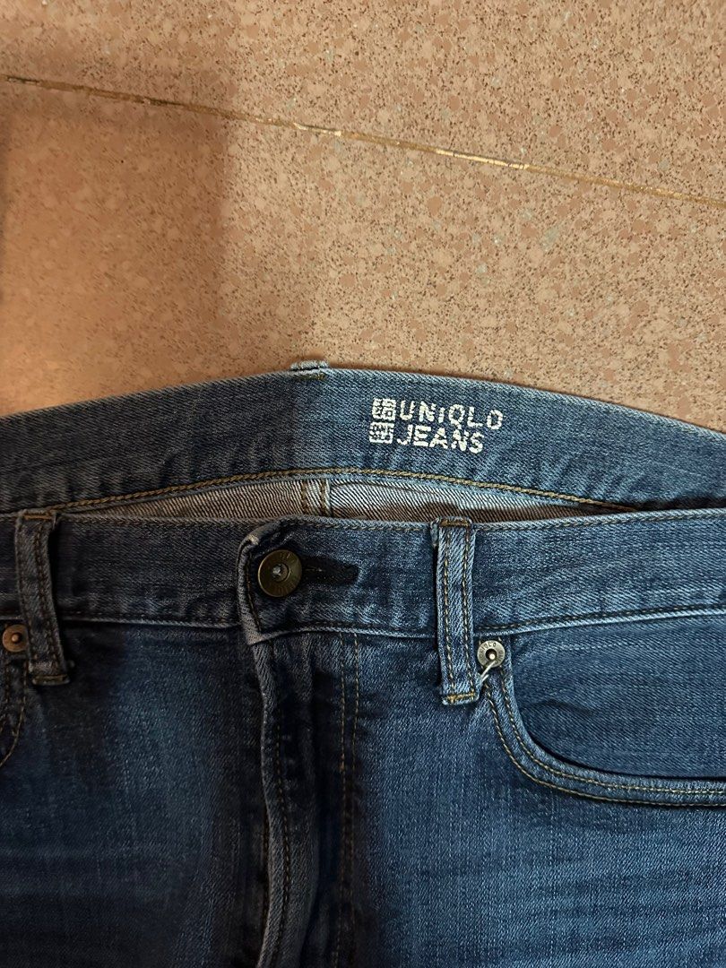 Uniqlo Jeans Slim Fit (Category: Jeans) located in Santa Rosa. Submitted by shopbsab (Listing ID 1316743650, Image 2). Description: - Uniqlo Jeans slim fit - PHP 400 - Size M (32) - .