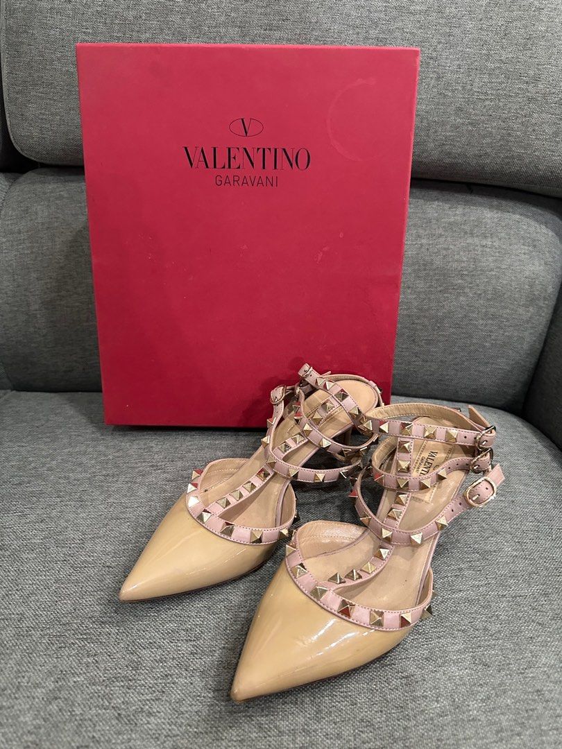 Valentino rockstud kitten heels