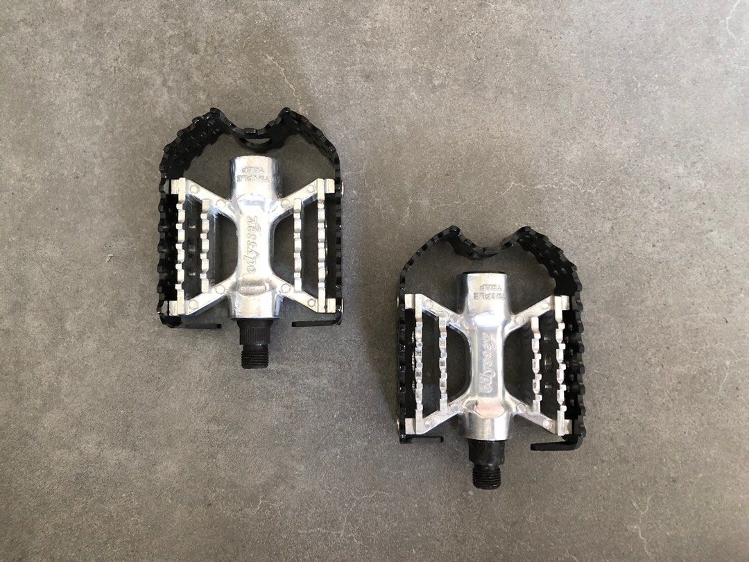 Old School Steel Bike Pedals Vintage Retro Odyssey Triple Trap