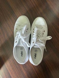 (Category: ) located in . Submitted by yingtingsee (Listing ID 1316646594, Image 1). Description: .