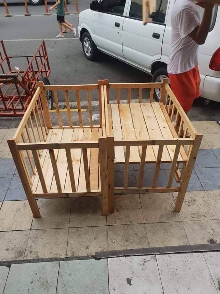 Adjustable varnished crib free shipping and cod ‼️ (Category: Cots & Cribs) located in Pasig City. Submitted by shytorres (Listing ID 1316848176, Image 1). Description: 1,350 pesos only 💯 Adjustable varnish crib •adjustable flooring up and down •for newborn up to toddler •foldable, space saver •size 22x36 Free shipping and cod mga mommies🤩 Order na kayo ☺️ Message me here @ Carousell for orders and inquiries or you can also send me a message on