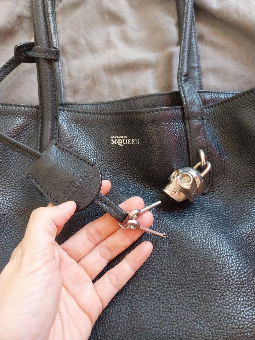 Alexander mcqueen padlock tote hot sale