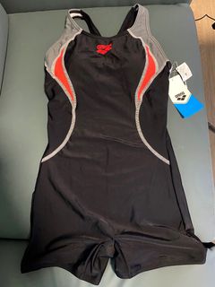 Arena 全新一件頭泳衣64218456797059110