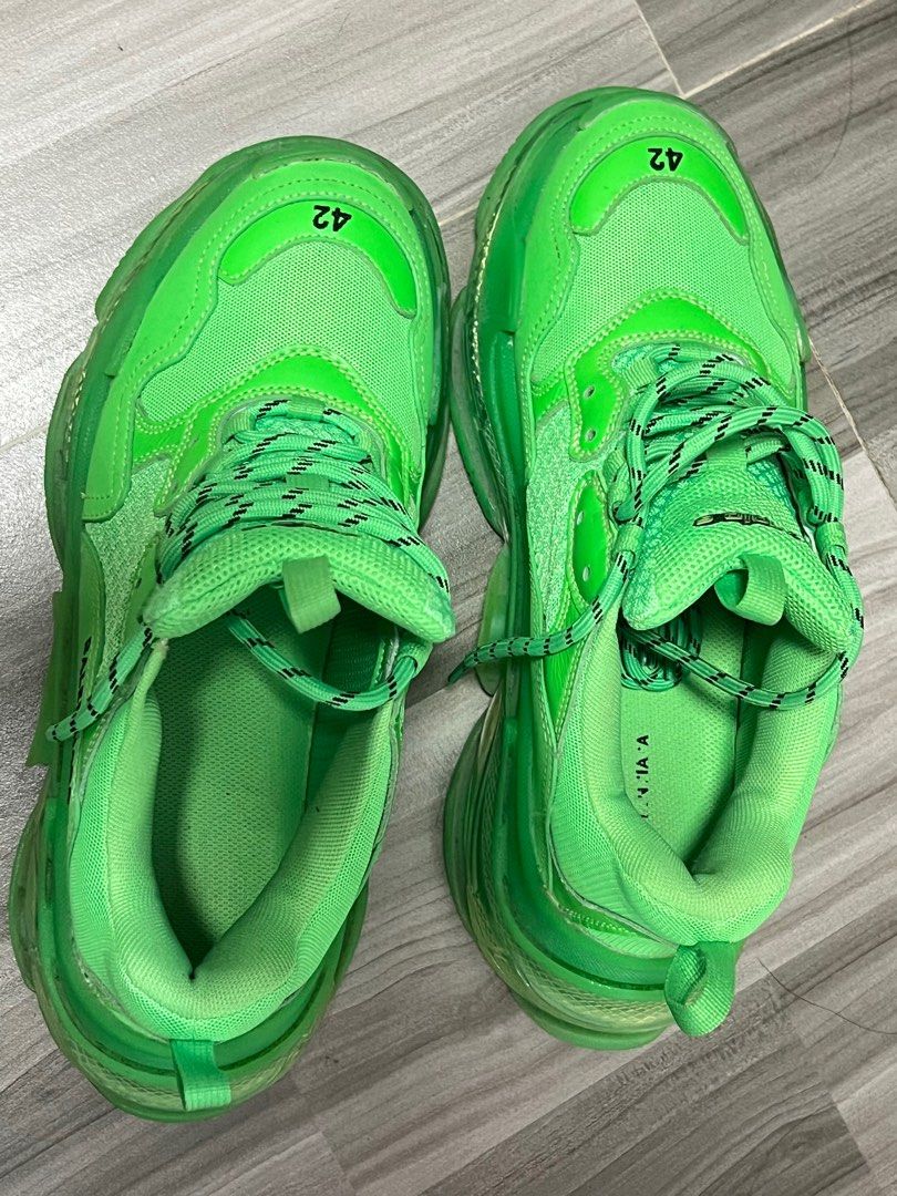 Bright green balenciagas cheap