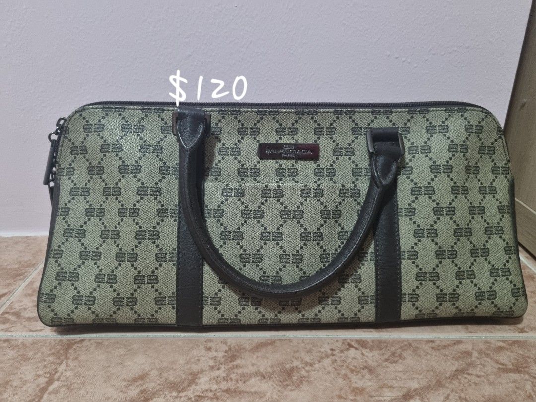Bally burberry balenciaga