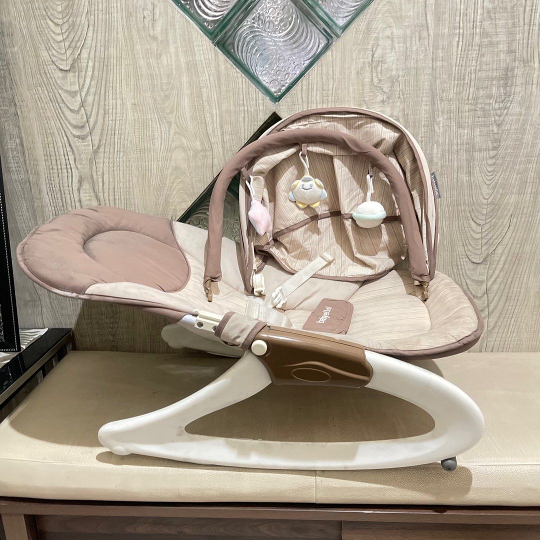 Bouncer Anak Baby Elle Bayi Anak Kereta Kursi Goyang Gendongan Bayi di Carousell