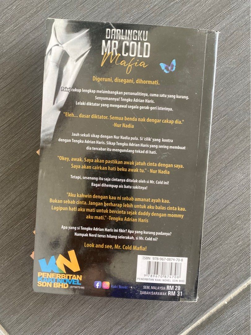 Novel Darlingku Mr Cold Mafia, Hobbies & Toys, Books & Magazines ...