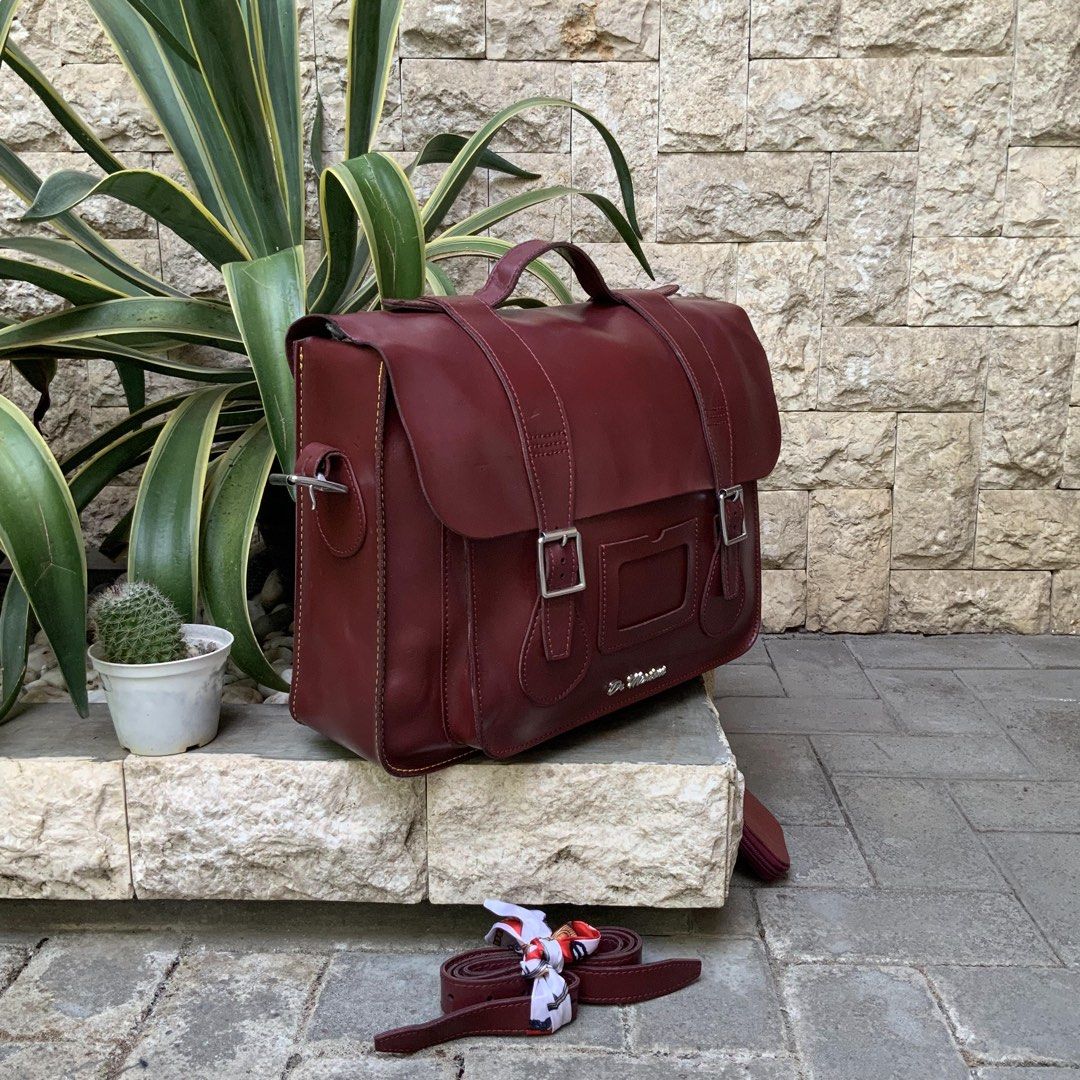 Dr martens vegan satchel online