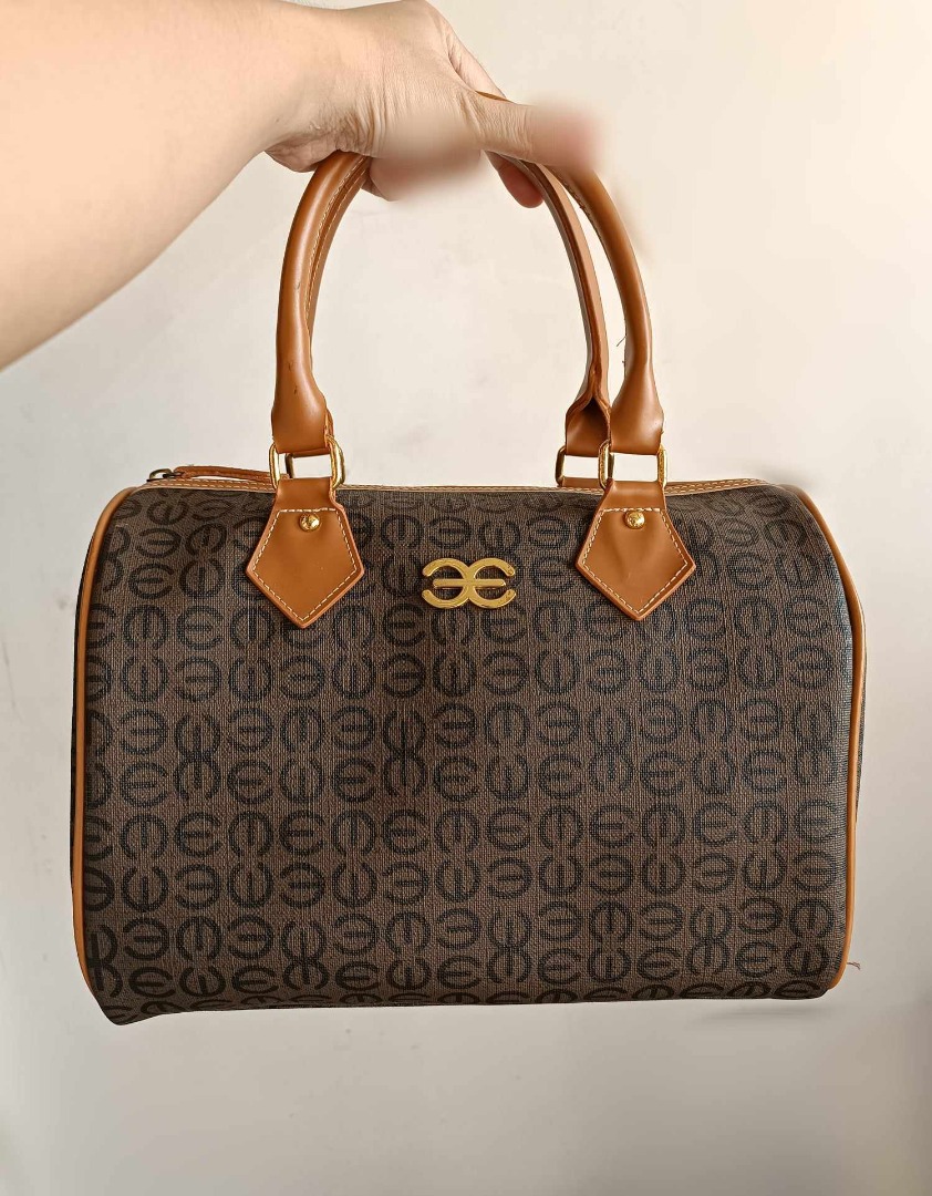 Esquire bag price discount