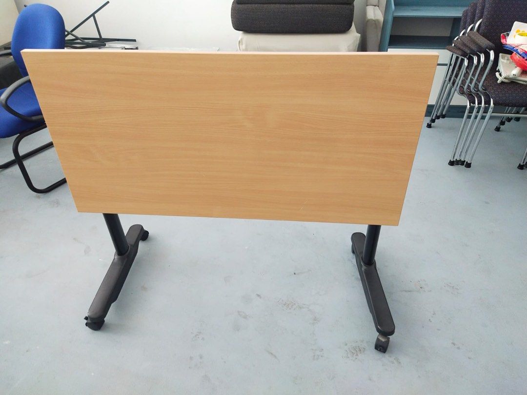 Foldable Table (Category: Tables & Sets) located in Singapore. Submitted by dadaa16 (Listing ID 1316864218, Image 3). Description: D:1.2mx0.6mx0.77cm (h) Self collect at our Tuas warehouse or obtain non obligatory transport quote from us.