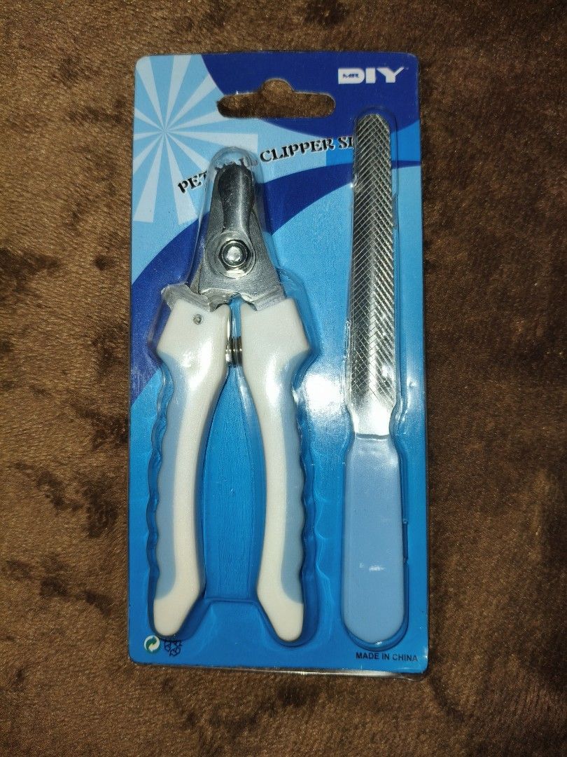 For Sale Pet Nail Clipper Set (Category: Health & Grooming) located in Pasay City. Submitted by kaygo5 (Listing ID 1316919256, Image 3). Description: For Sale Pet Nail Clipper Set Location: Pasay City Delivery: Lalamove Price: 210 pesos.