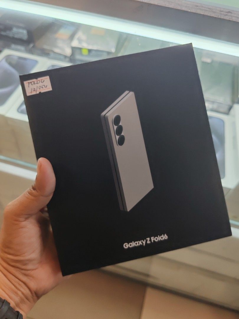 Galaxy Z Fold 6 ntc (Category: Samsung) located in Quezon City. Submitted by ronalynac40976 (Listing ID 1316893833, Image 2). Description: Galaxy Z Fold 6 Brandnew/ntc Unitsealed 12gbram 256grom Open line Warranty 1 year Pick up store in greenhills shopping center/COD in metro Manila(Plus Sf) ✅We accept Swap/trade in ✅We accept Credit card/Ggives+% 📍Dm or call for fast transaction 📞092795000/09425544556 📍Store located @ 2ndfloor greenhills Cen