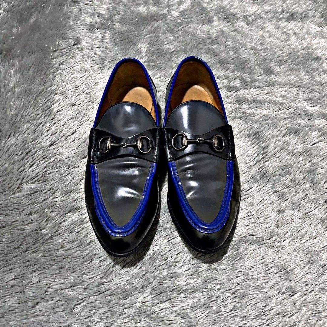 Gucci Black Horsebit Loafers Fesyen Pria Sepatu Sepatu Formal di Carousell