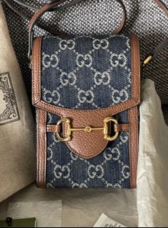(Category: ) located in . Submitted by bag.time.stories (Listing ID 1316983771, Image 1). Description: .
