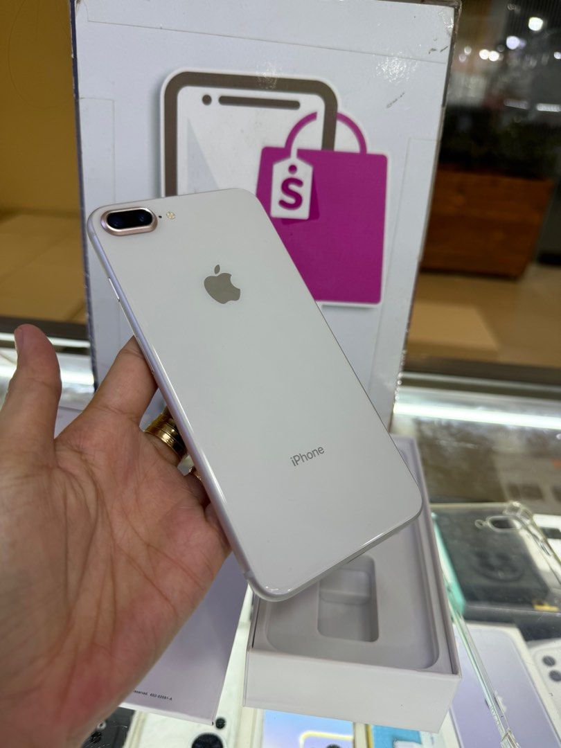 iphone 8plus 64gb 2ndhand (Category: iPhone 8 Series) located in Cainta. Submitted by vine_gadget_shop (Listing ID 1316814371, Image 2). Description: iphone 8plus 64gb 2ndhand openline pick up store greenhills shopping center we accept trade in we accepy credit card and ggives installment we do cod and door to door we ship nationwide for fast transaction call 09277368323 look for vine visit my fb page vine gadget shop.